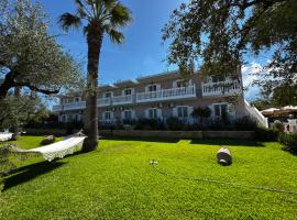 Pelagos Studios: Ammoudi şehrinde bir otel