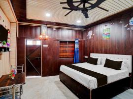 HOTEL O J.B., hotel din Rasūlābād