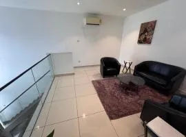 Suave Embassy Gardens