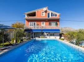 Apartments Holiday home Book