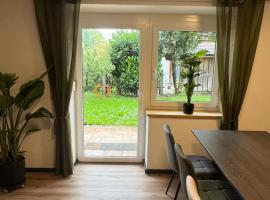 Moderne große Wohnung mit Garten, hotel en Hausham