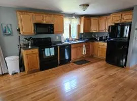 Myles Standish Forest Homestay Private Rooms Near Cape Cod