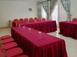 CAJOFAR HOTEL - Kimbejja Naalya