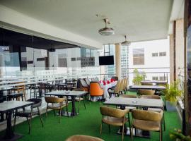 Tiffany Diamond Hotels LTD - Makunganya, hotel v destinácii Dar es Salaam