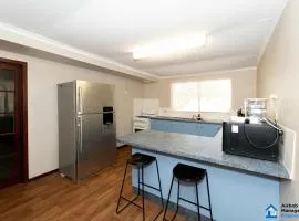 44 Oberthur Street