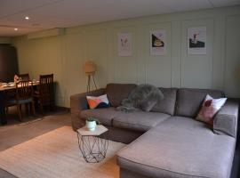 Nature and tranquility in Soest with Forest, Dunes and City, hotel em Soest