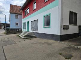 Apartment Saki by Interhome, Hotel in Koetz 