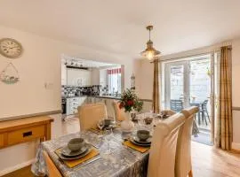 3 Bed in Appledore oc-phoe