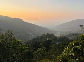 Nature Resort Ambuluwawa, kamp v mestu Gampola