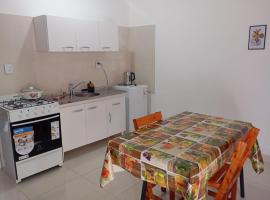Dpto Los Pinos, hotell i Fernández