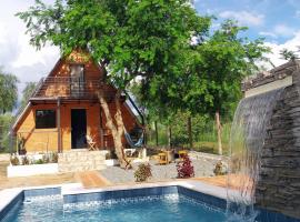 Cabaña Alpina - Ecos del Cerro, hotel din Paraguarí