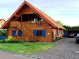 Apartment Luxus-Ferienwohnung für Ruhesuchende in der Natur by Interhome