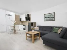 nook I Morusa airport apartment