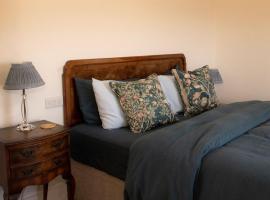 Chariclo Farmhouse: Gartocharn şehrinde bir otel