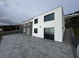 Hiking & Ocean, viešbutis mieste Arco da Calheta