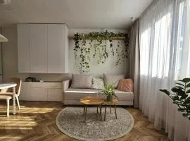 LAM Design Greenery AC - Balcony