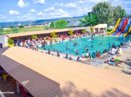 Himaya Garden, hotel en Lanet