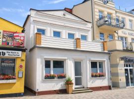 Haus Wilbrand Ferienzimmer 2, Hotel in Warnemünde