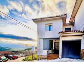 Manomar II, tu refugio en Gata, Hotel in Gata