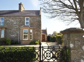 Halvard House, готель у місті Оркні