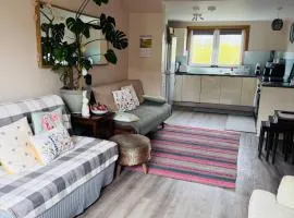 “A Wee Pad in Dunfermline”