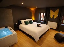 Le Secret' - Balnéo - Romantique Room