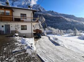 Appartamento Sot le Pale, ξενοδοχείο σε Taibon