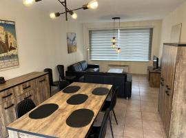 Casa CJ, Hotel in Ostende