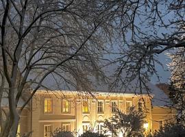 Blankenberg에 위치한 호텔 Arboris - Retreat into the open