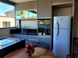 Flat Praia Itacoatiara, hotel v mestu Niterói