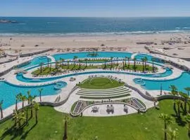 Luxury Oceanfront Condo with Stunning Views