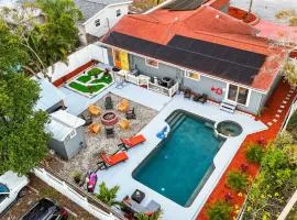 Family Luxury Escape Heated Pool Spa Mini Golf Arcade