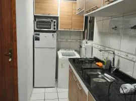 Lindo AP 2 quartos ar condicionado wifi e garagem 438