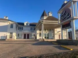 Osage Village Inn Near Lake Ozarks US 54