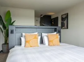 Leonardo Hotel IJmuiden Seaport Beach