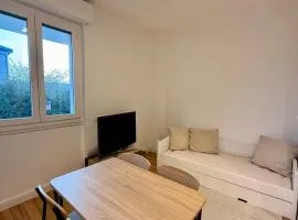 Cozy Apartment - Olimpics, Forum, Humanitas, Milan