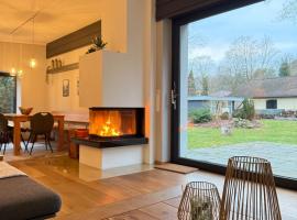 Auszeit am See mit Kamin und Whirlpool, Nähe Berlin – hotel w mieście Bad Saarow