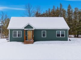 Schroon Lake Retreat, ξενοδοχείο σε Schroon Lake