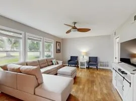 The Lazy Oak Retreat