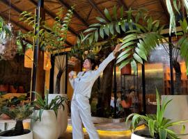 awā Beachfront Hotel, hotel v mestu Puerto Viejo