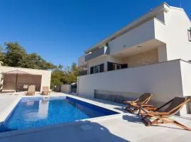 Holiday Home Adrimar mit privatem Pool by Interhome