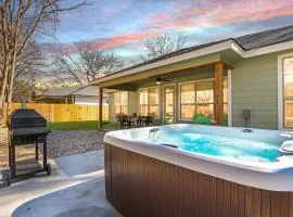 The Tipsy Twins - Entire Property