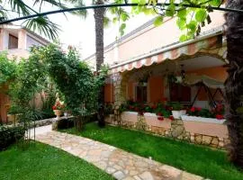 Holiday Home Lisa by Interhome