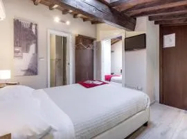 新圣母玛利亚精品旅馆