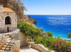 Lalloudes Seaside Suites Sea and Pool View