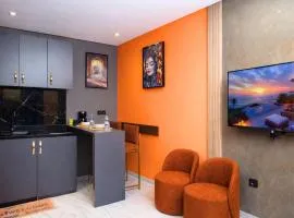 Maison Marocaine Rénovée ,2 Studios Privés, Terrasse Panoramique & Confort pour 4