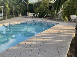 The Palms apt 1, hotel a Cedar Grove