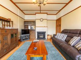 Kurow Escapes - Holiday Home, hotel v mestu Kurow