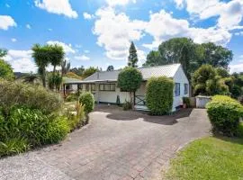 Hosts on the Coast - Tobies Cabana