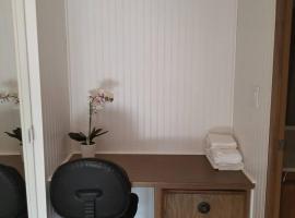 Little Cabin in Packwood: Randle şehrinde bir otel